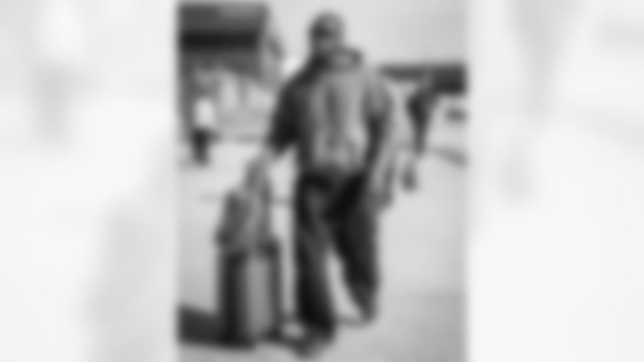 10262025 WK8 IAD Arrivals16620