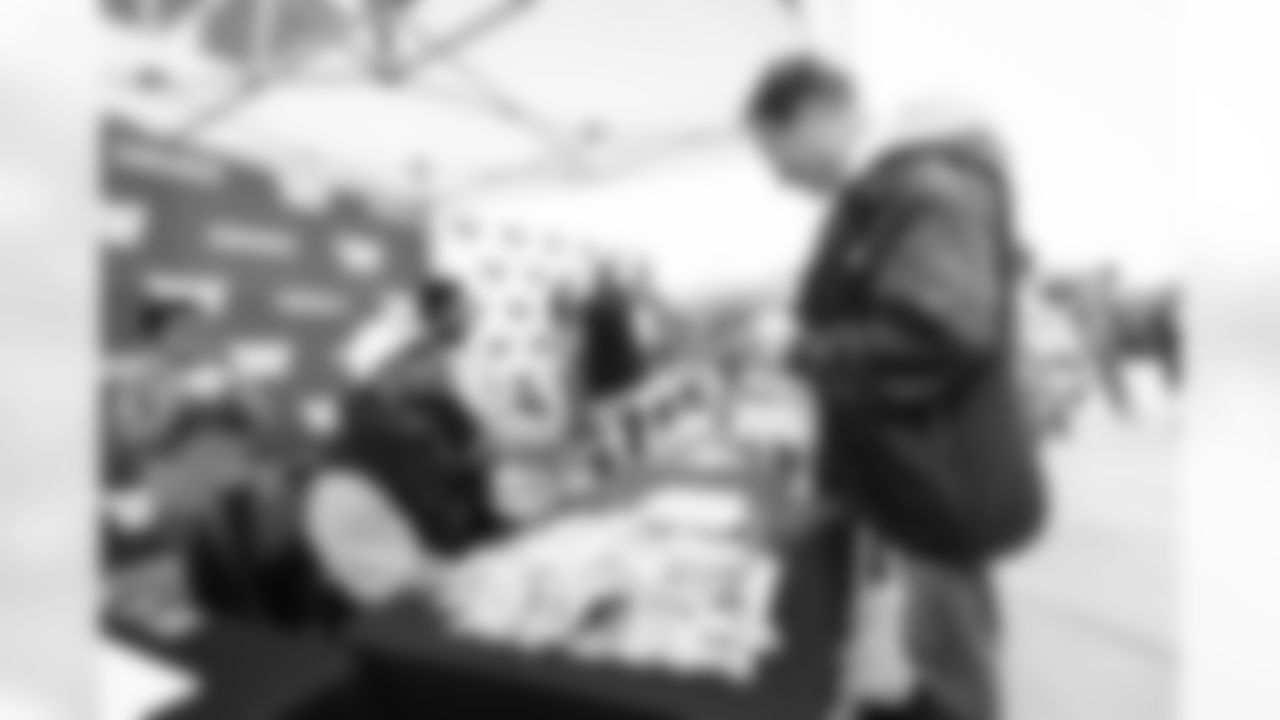 101025 Friday Night Feature DeMatha @ Good Counsel AH45