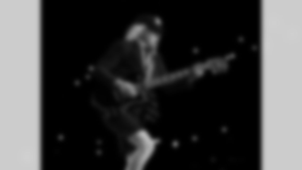 ACDC - Commanders Field6087