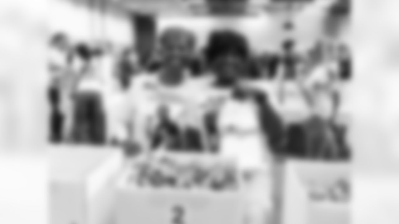 Operation Gratitude6299