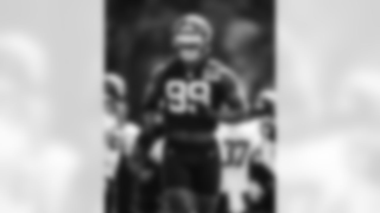 March 21: Re-signed DE Clelin Ferrell.