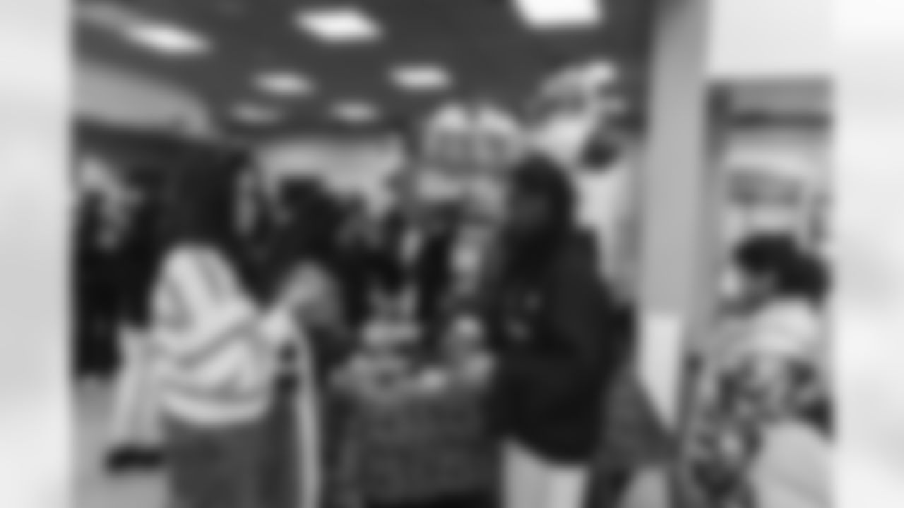 RESTON, VA – DEC 09: Images of Deebo Samuels and Jeremy Reaves shopping with 25 local elementary schools at Target in Reston, VA on DECEMBER 09, 2025 (Photo by Taylor Sims for Washington Commanders)