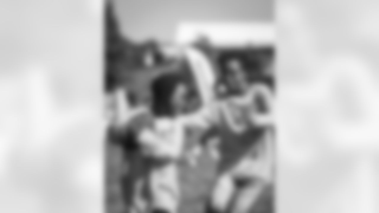 10122024 Darrell Green Youth Football Camp KC67310