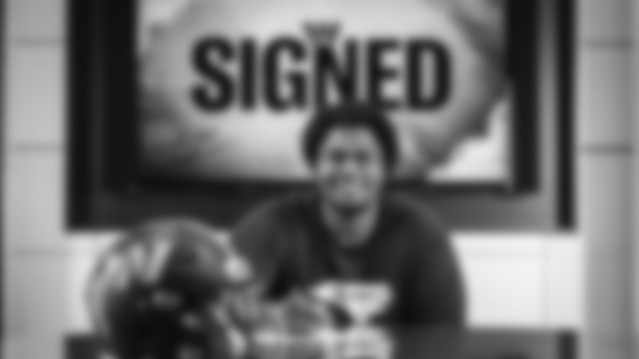 May 8: Signed UDFA G Timothy McKay.
