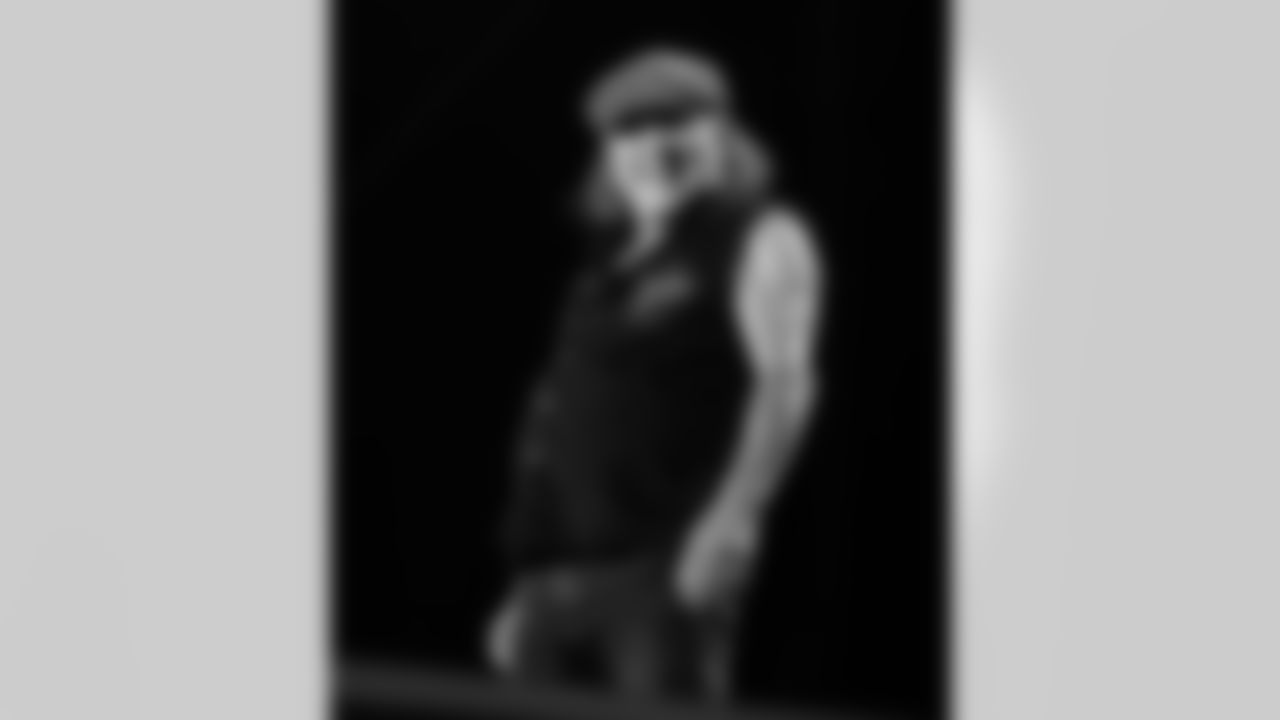 ACDC - Commanders Field6093
