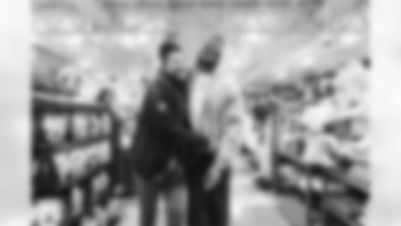 STERLING, VA – DEC 15: Images of Deebo Samuels shopping with 9 local Boys & Girls Club members at Dick's Sporting Goods at Dulles Town Center in Sterling, VA on DECEMBER 09, 2025 (Photo by Taylor Sims for Washington Commanders)