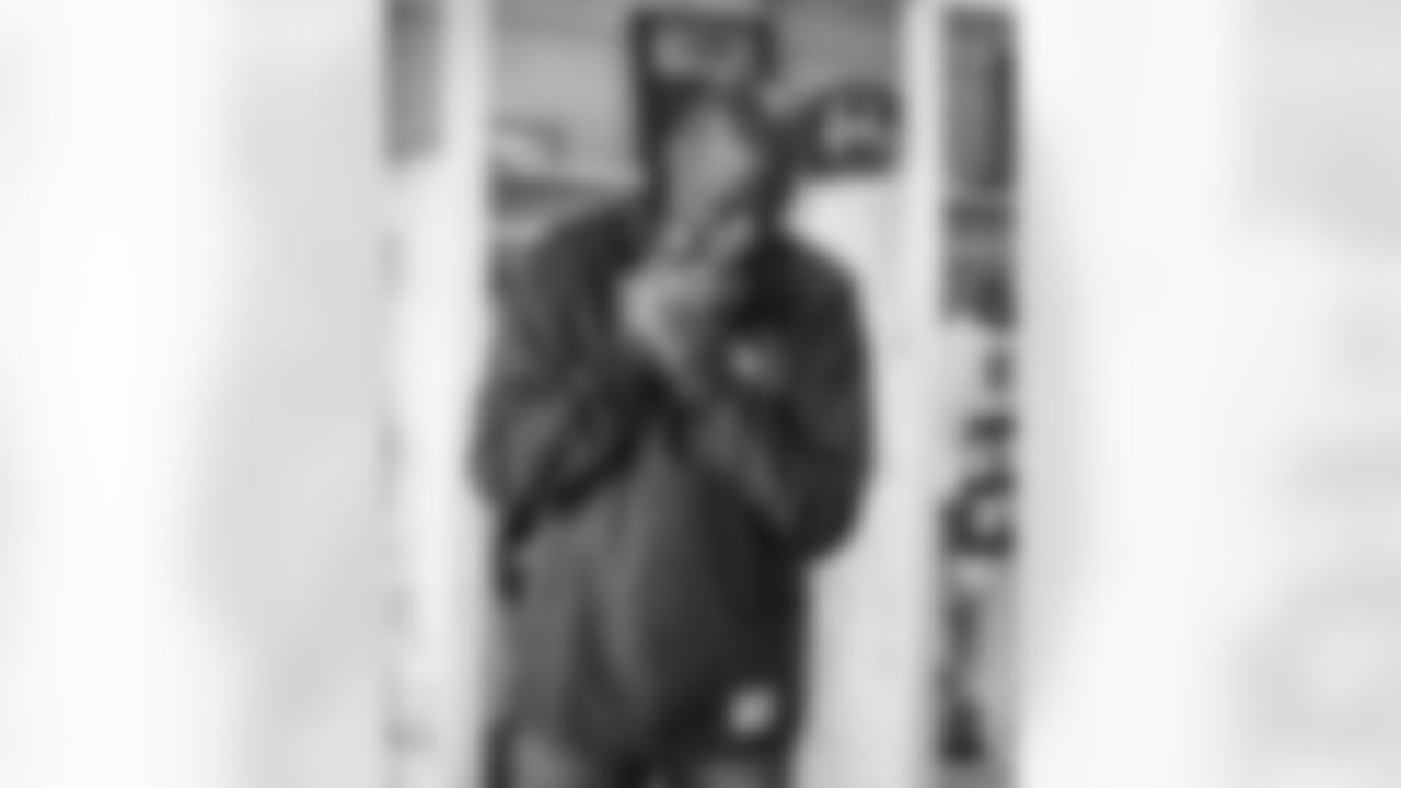 10242024 Darrell Green Suites Reveal KC67896