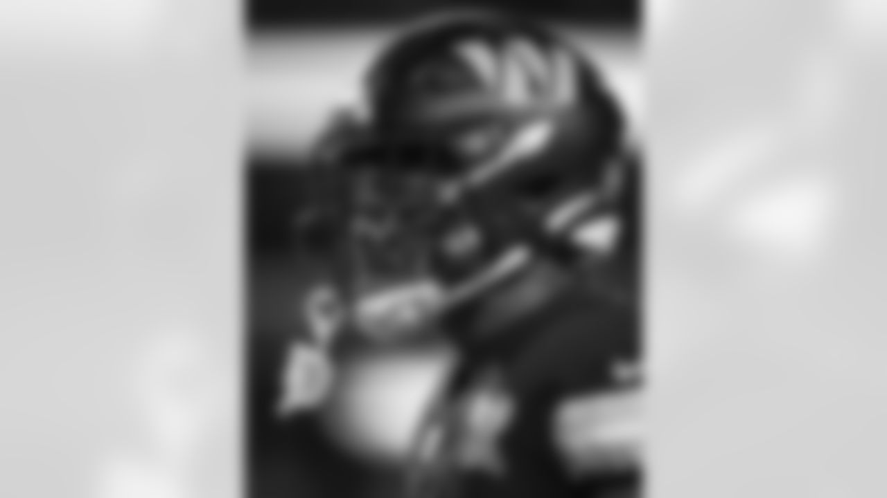 12212025 WK16 WAS vs PHI EFM019