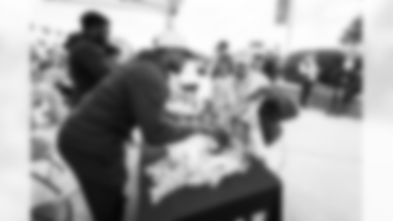 101025 Friday Night Feature DeMatha @ Good Counsel AH61