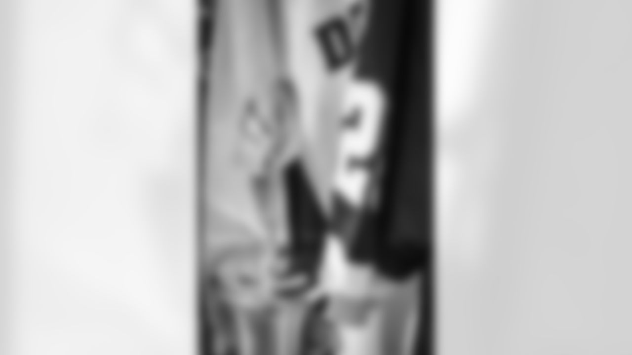 10242024 Darrell Green Suites Reveal KC67861