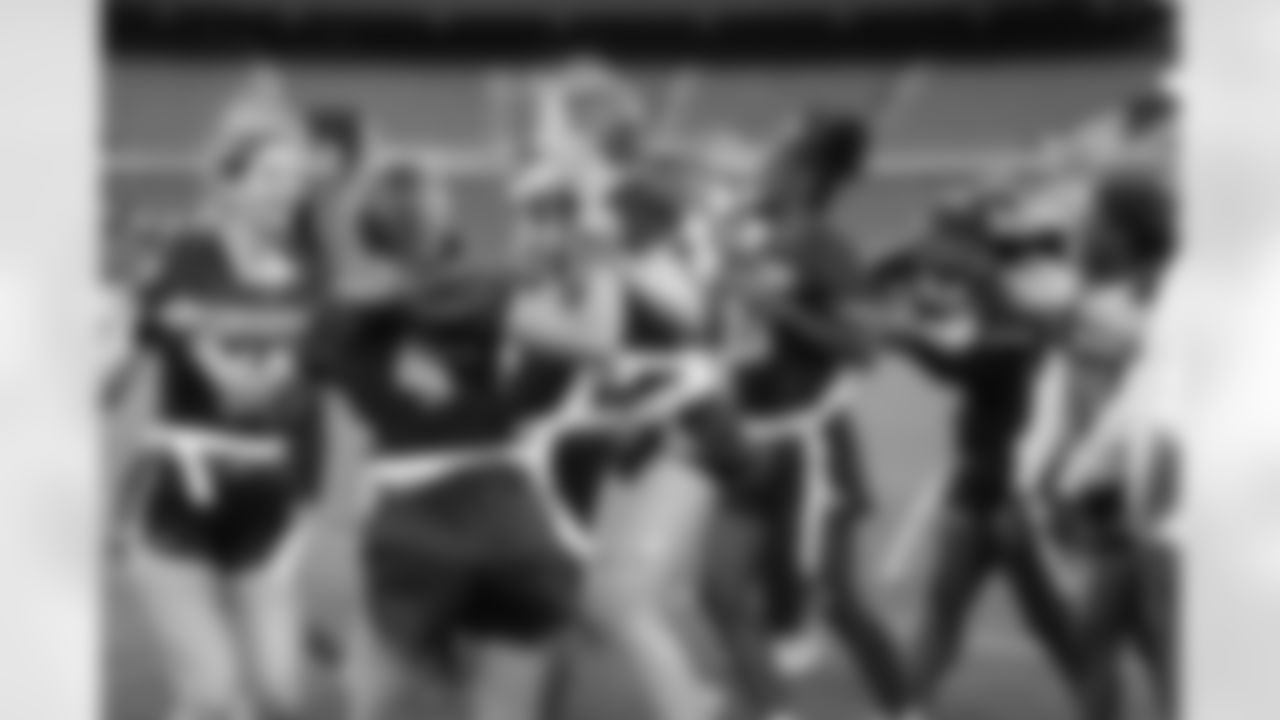 championship-girlsflag-commanders-0179