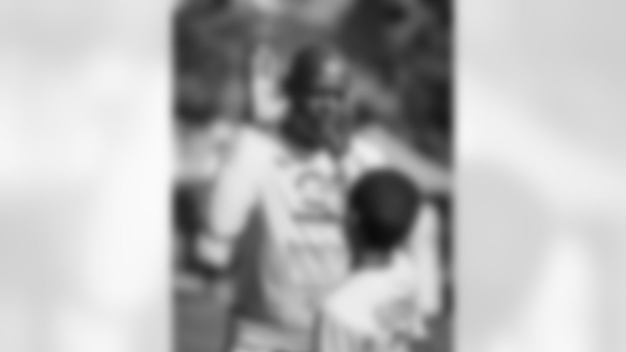 10122024 Darrell Green Youth Football Camp KC67306