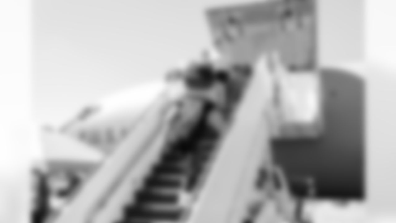 Joint Base Andrews airshow Salute activation (Alyssa Howell/ Washington Commanders)