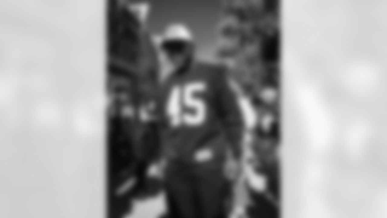 Washington Alumni/Legends arriving before the Carolina Panthers vs Washington Commanders game at Northwest Stadium in Landover, MD on October 20th 2024. (Alyssa Howell/Washington Commanders)
