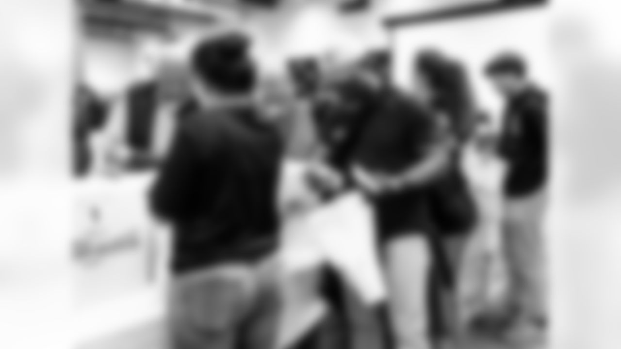 Operation Gratitude6259
