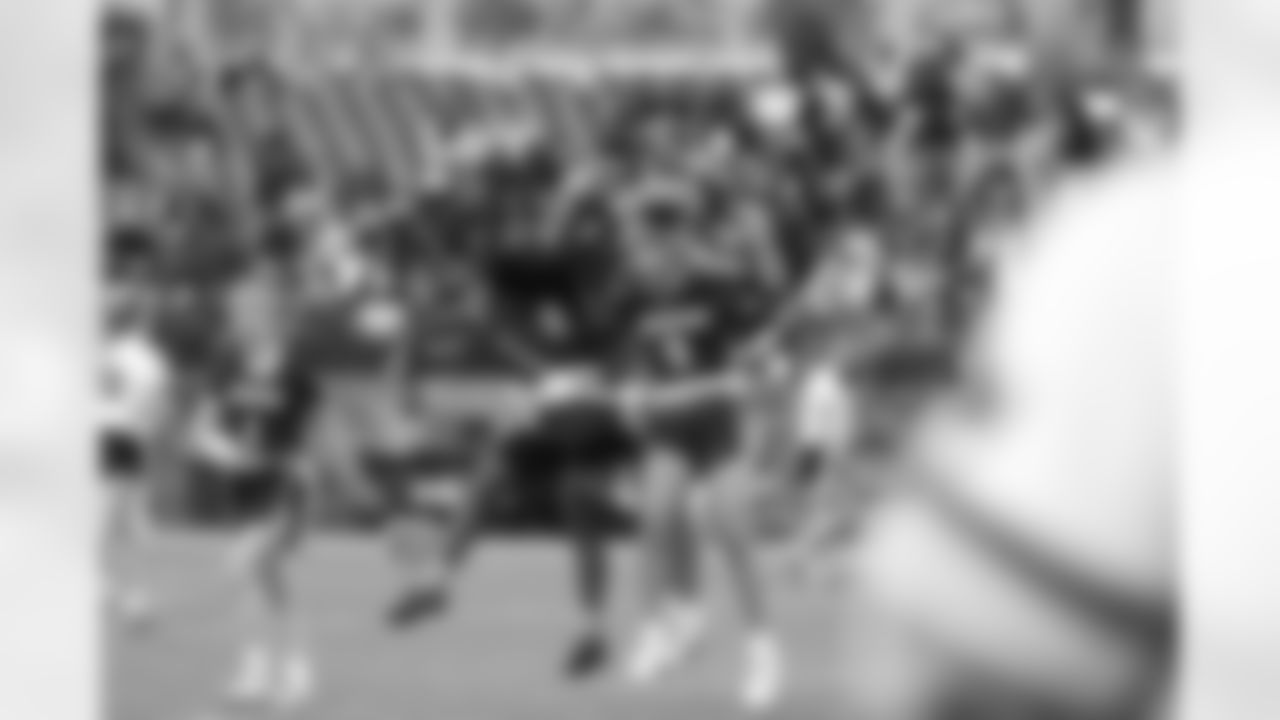 championship-girlsflag-commanders-0145