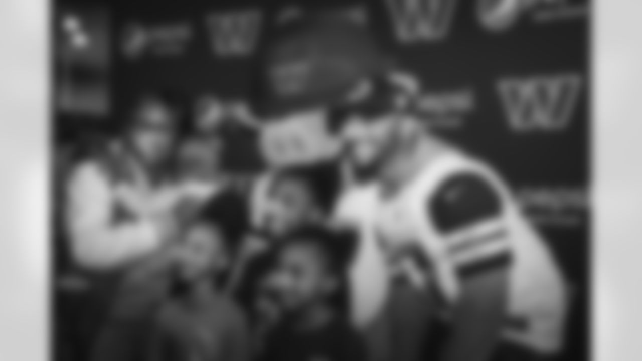 Pepsi West End Zone, Pepsi Fan District, Pepsi Activation, Meet and Greet, Major Tuddy (Courtland Sutton/Washington Commanders)