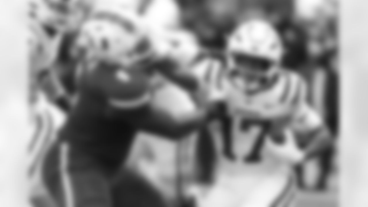 Duke running back Star Thomas (17) runs with the ball as Miami defensive lineman Rueben Bain Jr. (4) defends during the second half of an NCAA college football game, Saturday, Nov. 2, 2024, in Miami Gardens, Fla. (AP Photo/Lynne Sladky)