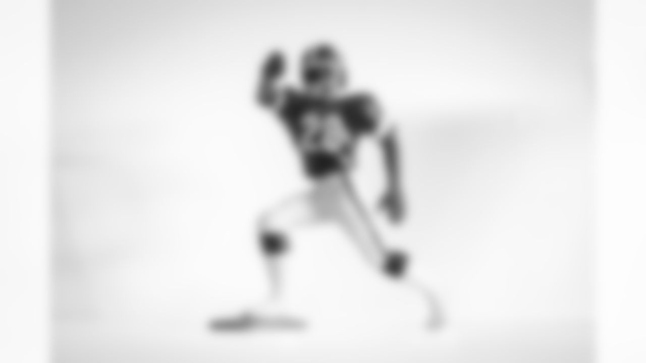 10242024 Darrell Green Suites Reveal KC67847