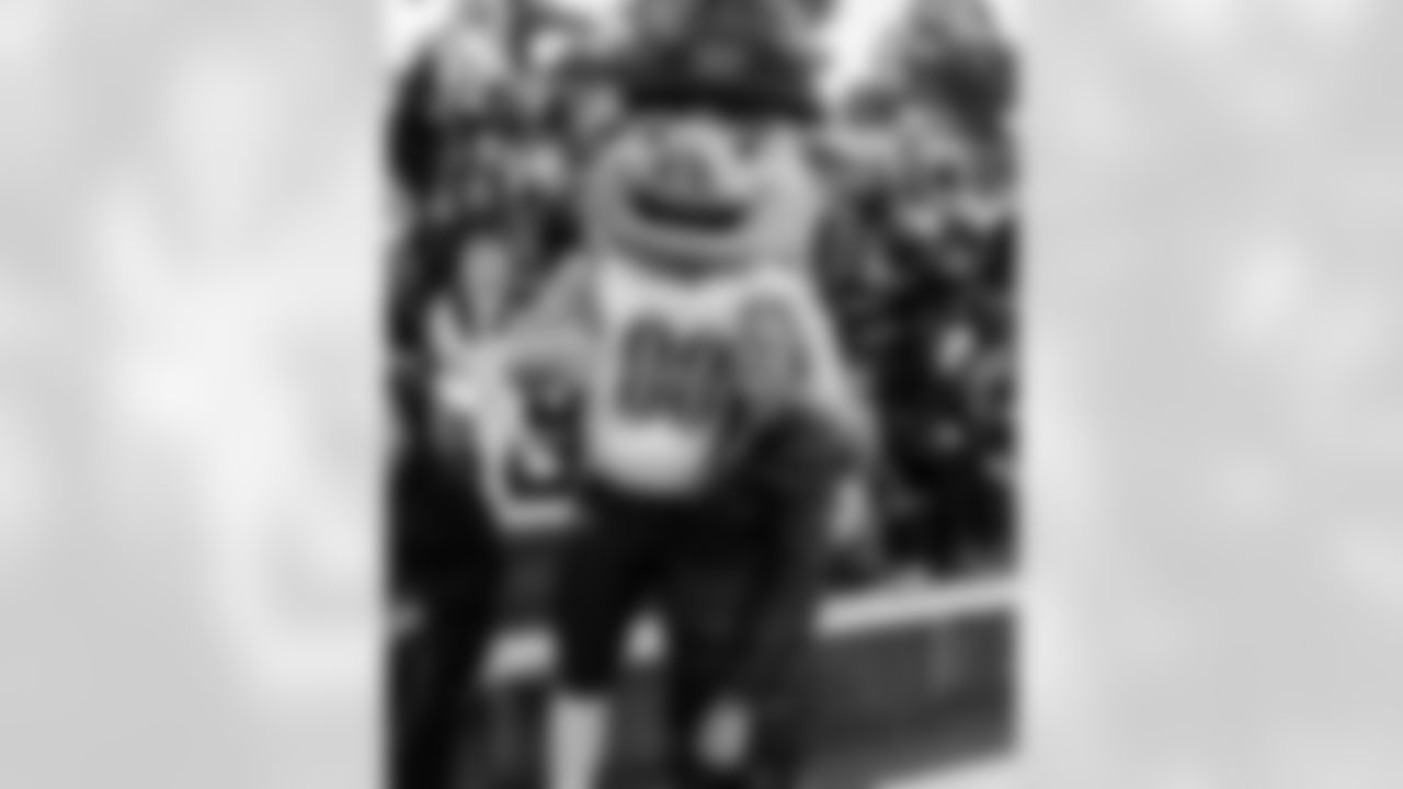 102425 Friday Night Feature Churchill vs Wooton AP 82