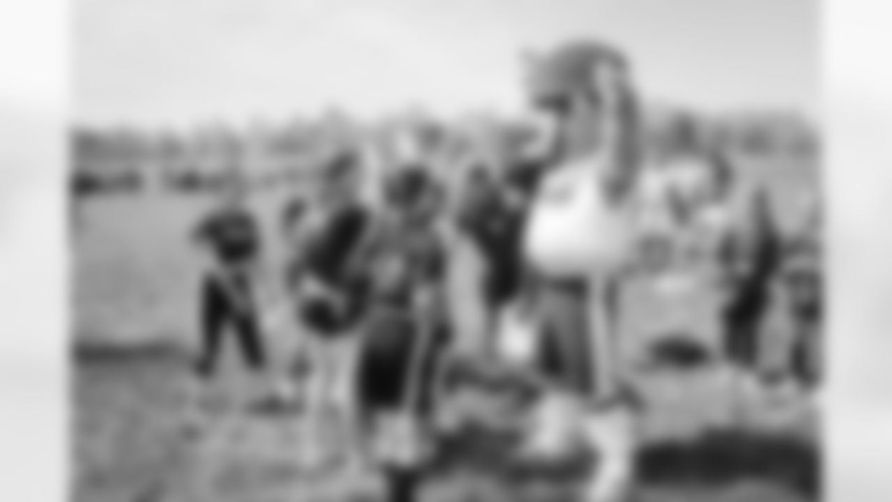 042024 NFL Flag17643