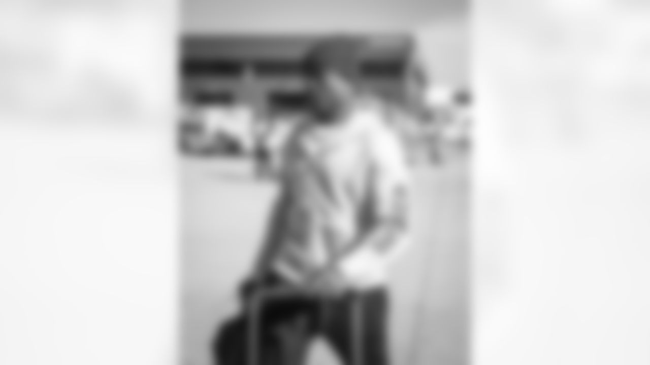 10262025 WK8 IAD Arrivals16654