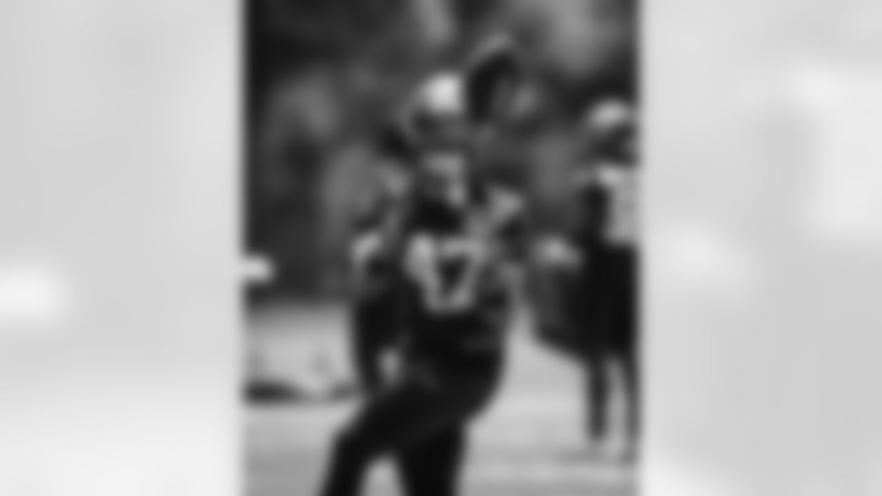 May 8: Signed UDFA S Rob McDaniel.