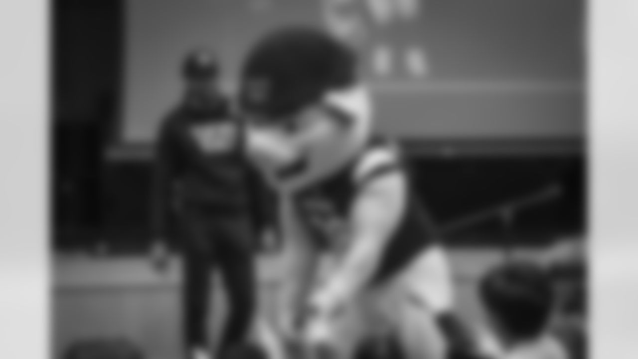 01142026 Commanders Read 633