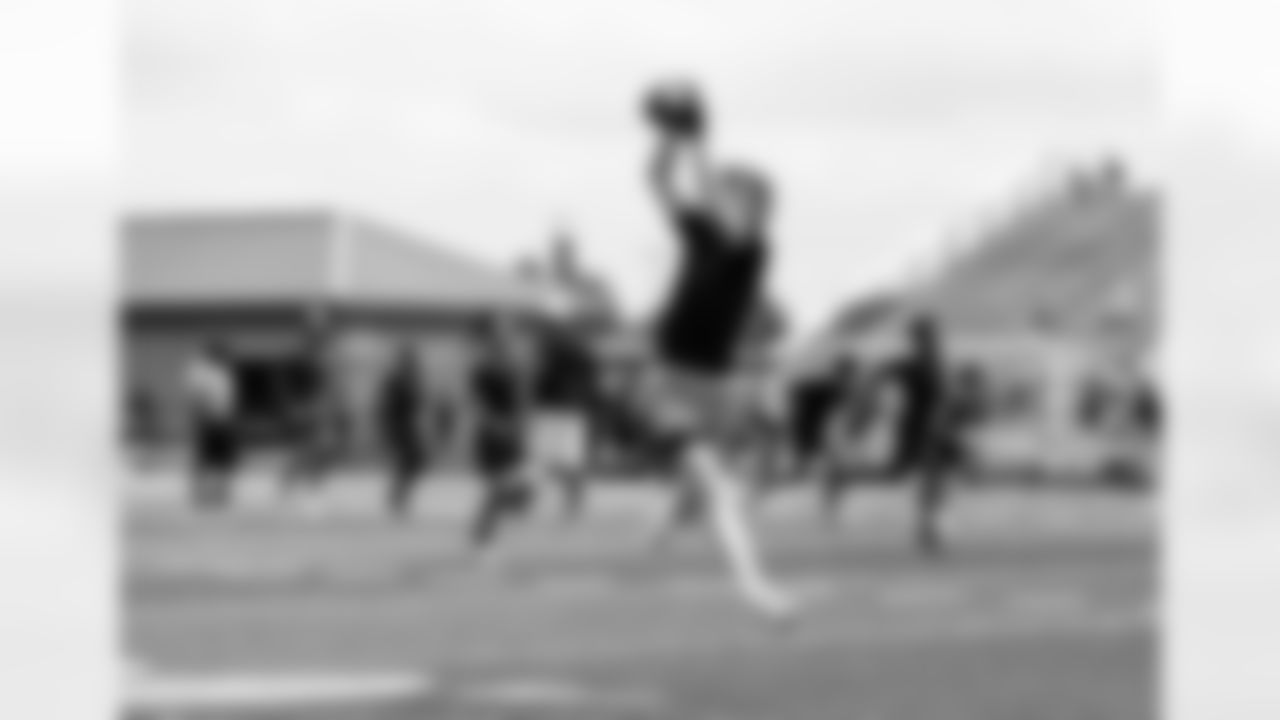 Nike 11-On_Commanders-33
