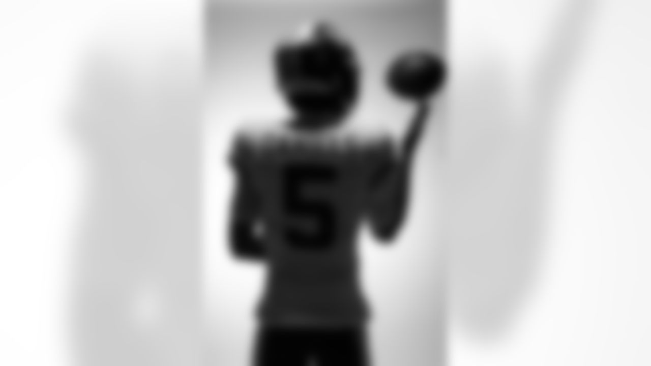 Super Bowl Era Uniform4946