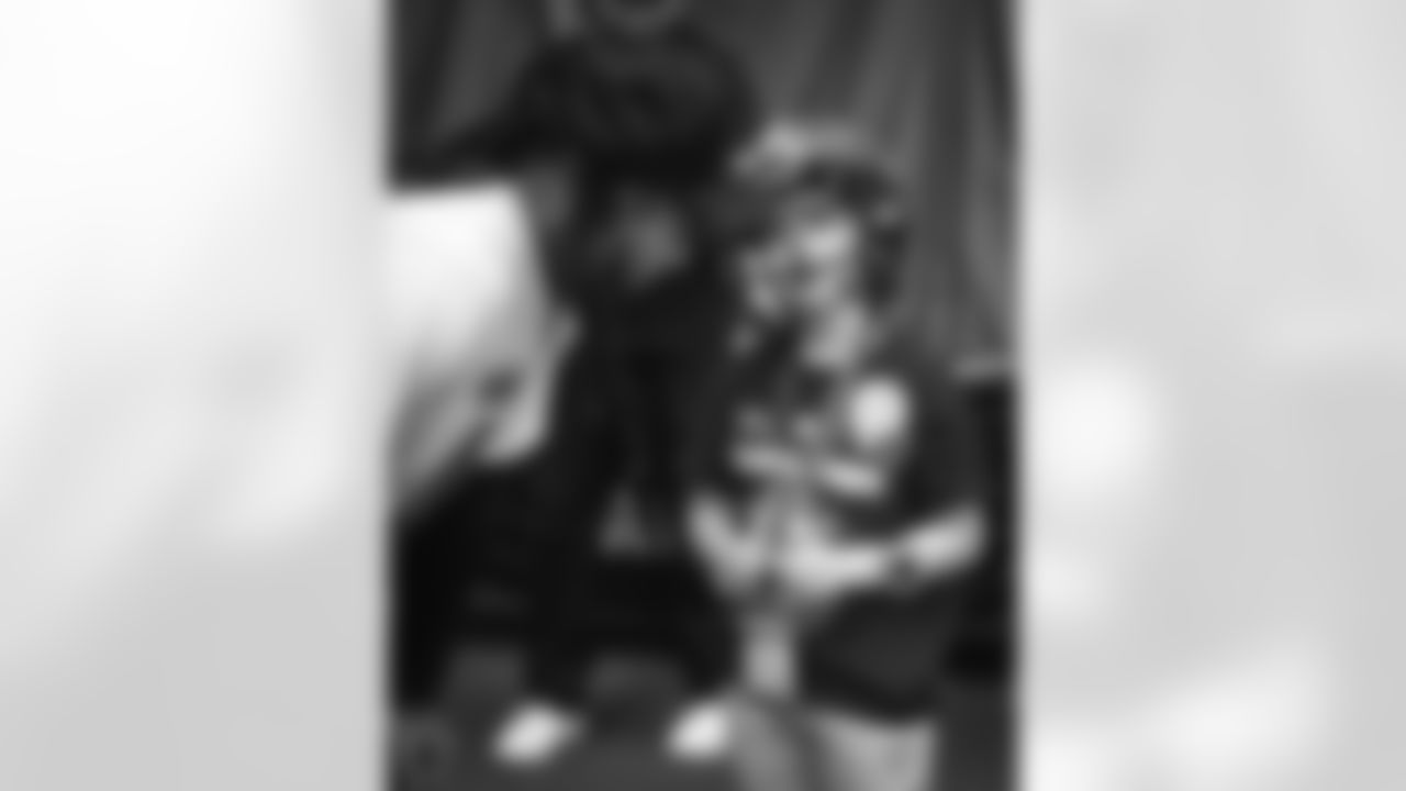 11082025 TAPS Family Visit EFM577