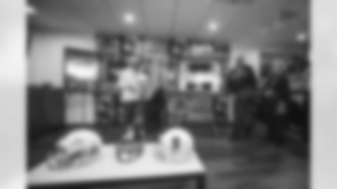 The Washington Commanders defeat the Dallas Cowboys 26-6 in week 18 at Fedex Field