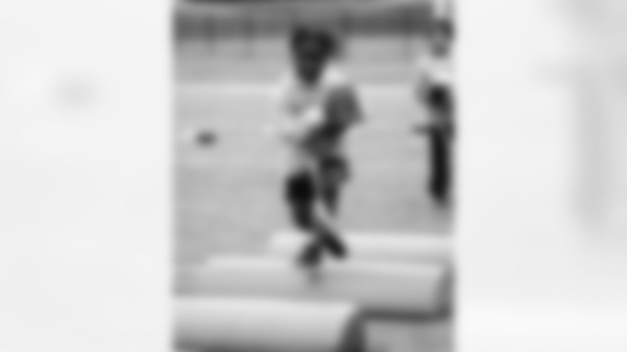 Military Youth Football Clinic - Bethesda with Major Tuddy and Washington Legend Josh Morgan