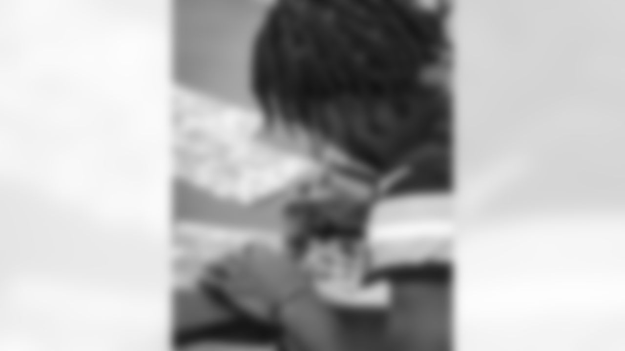 060125-MediaDayBTS-OS-061