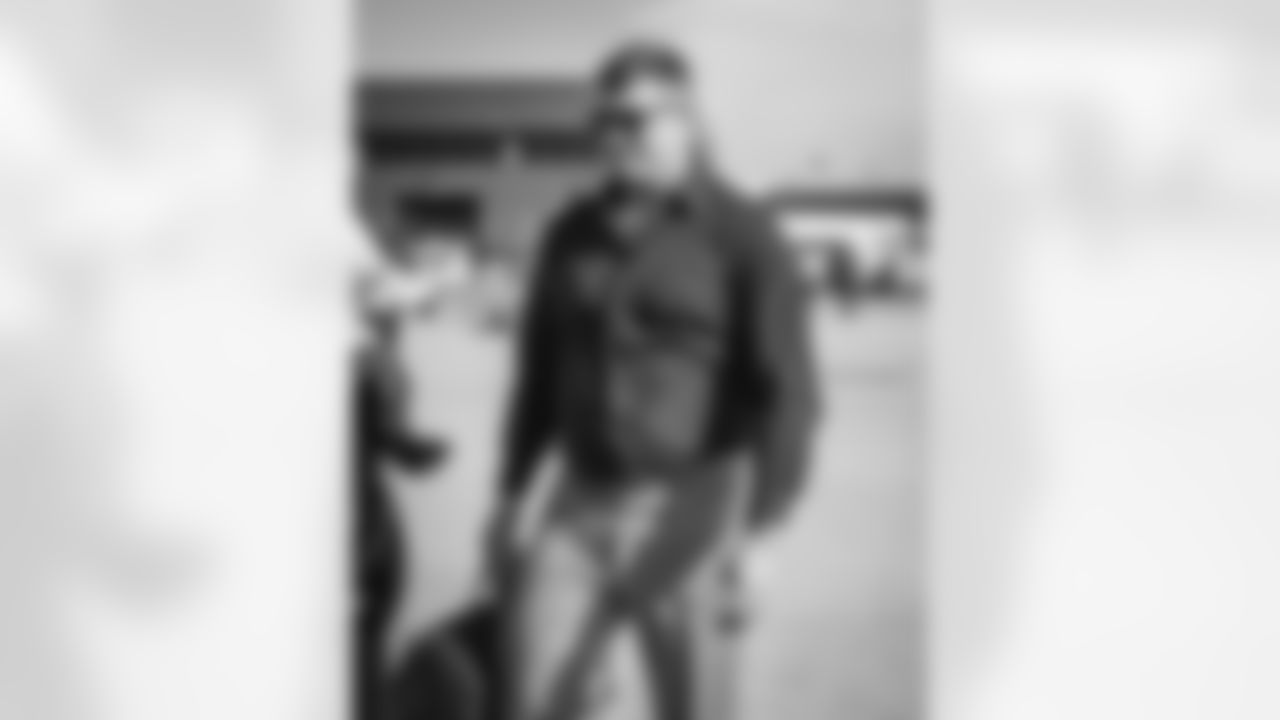 10262025 WK8 IAD Arrivals16631