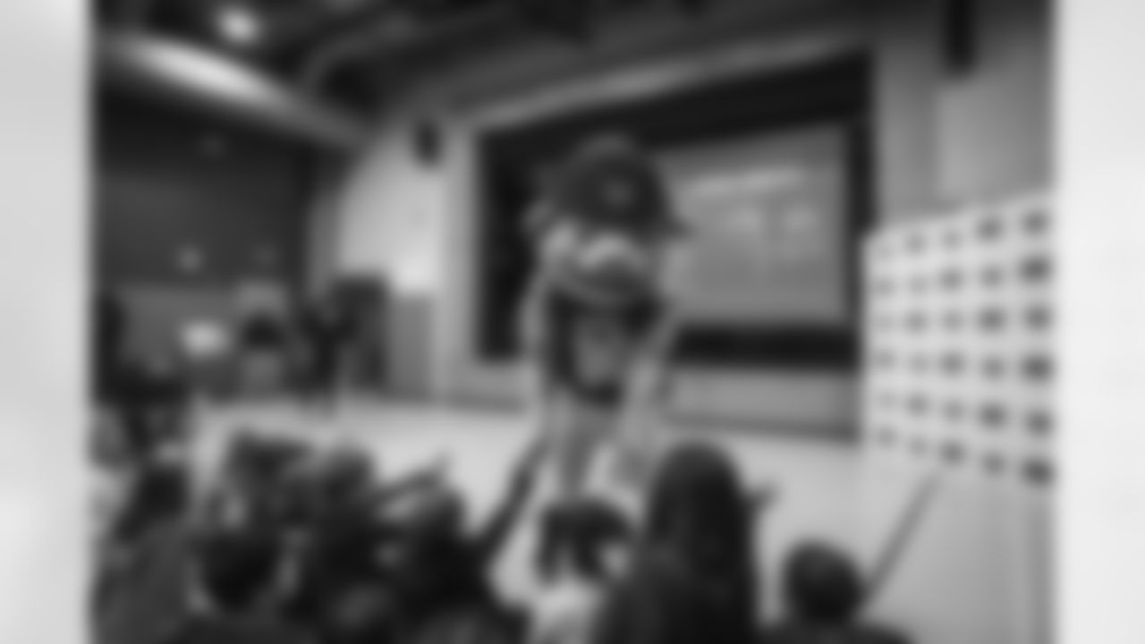 01142026 Commanders Read 631