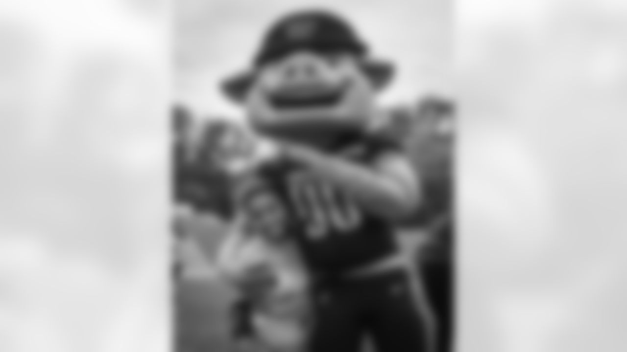 10292025 Military Youth Clinic Quantico EFM004