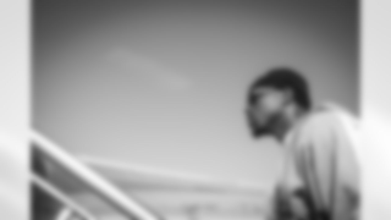 10262025 WK8 IAD Arrivals16671