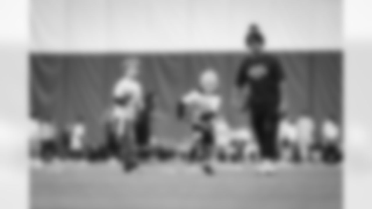 ASHBURN, VA – NOV 20: Images of attendees at the Flagstaff Commanders Single Day Camp at Commanders Park on NOVEMBER 20, 2025  (Photo by Taylor Sims for Washington Commanders)