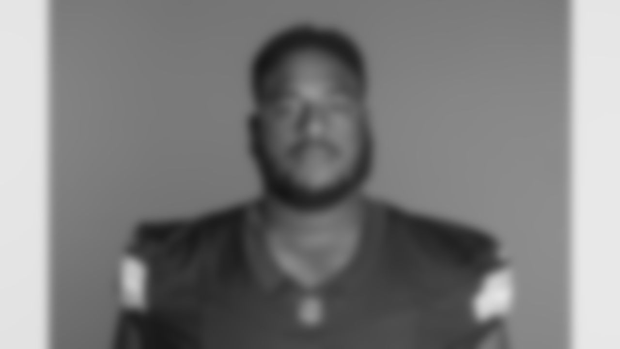 May 11: Signed T Tyre Philips.