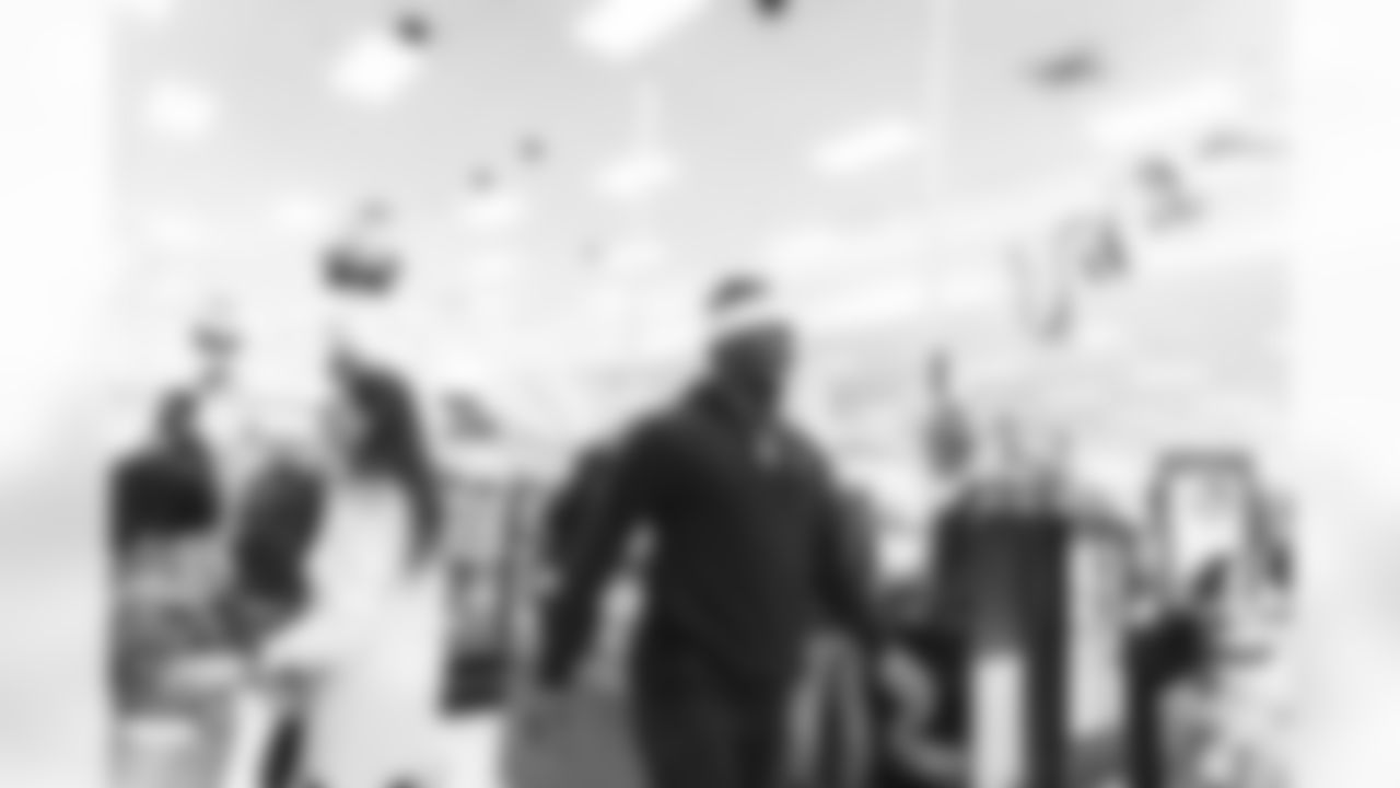 RESTON, VA – DEC 09: Images of Deebo Samuels and Jeremy Reaves shopping with 25 local elementary schools at Target in Reston, VA on DECEMBER 09, 2025 (Photo by Taylor Sims for Washington Commanders)