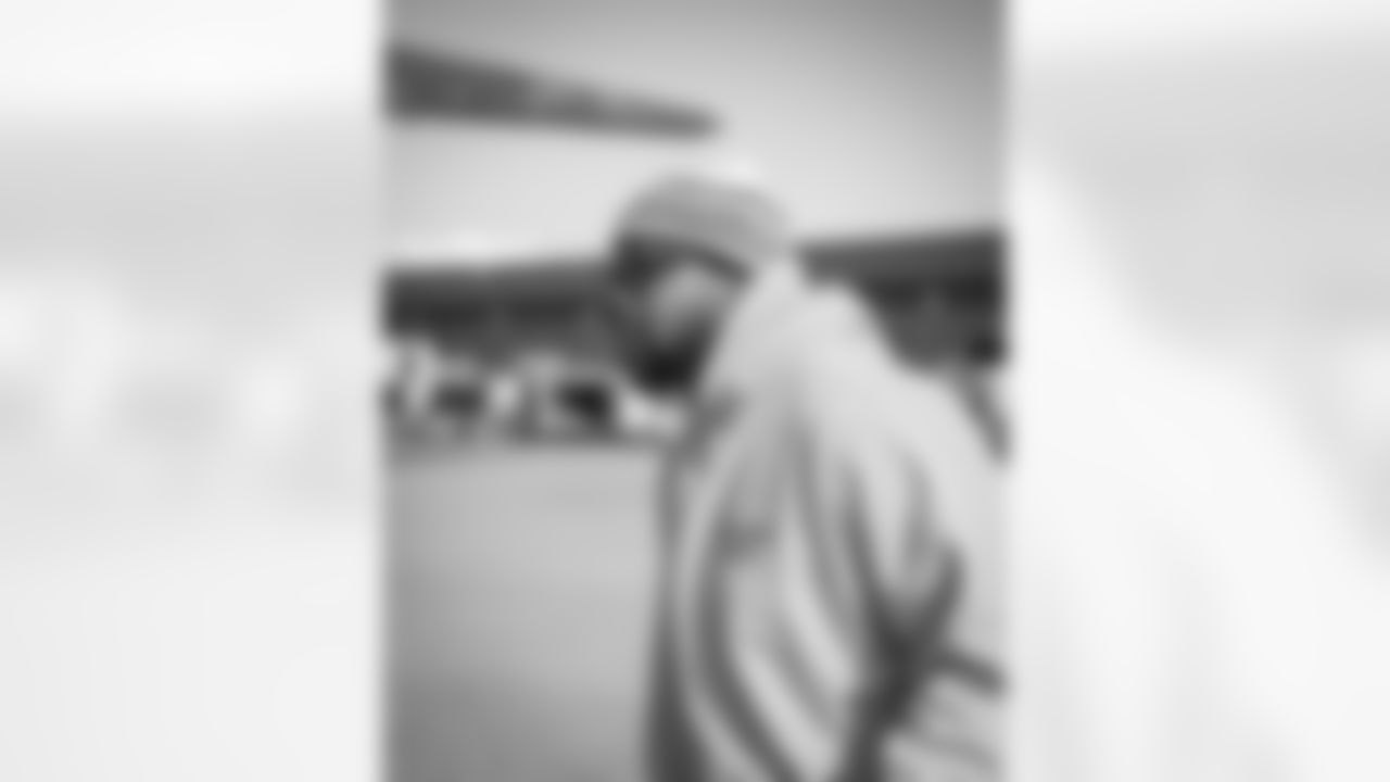 10262025 WK8 IAD Arrivals16609