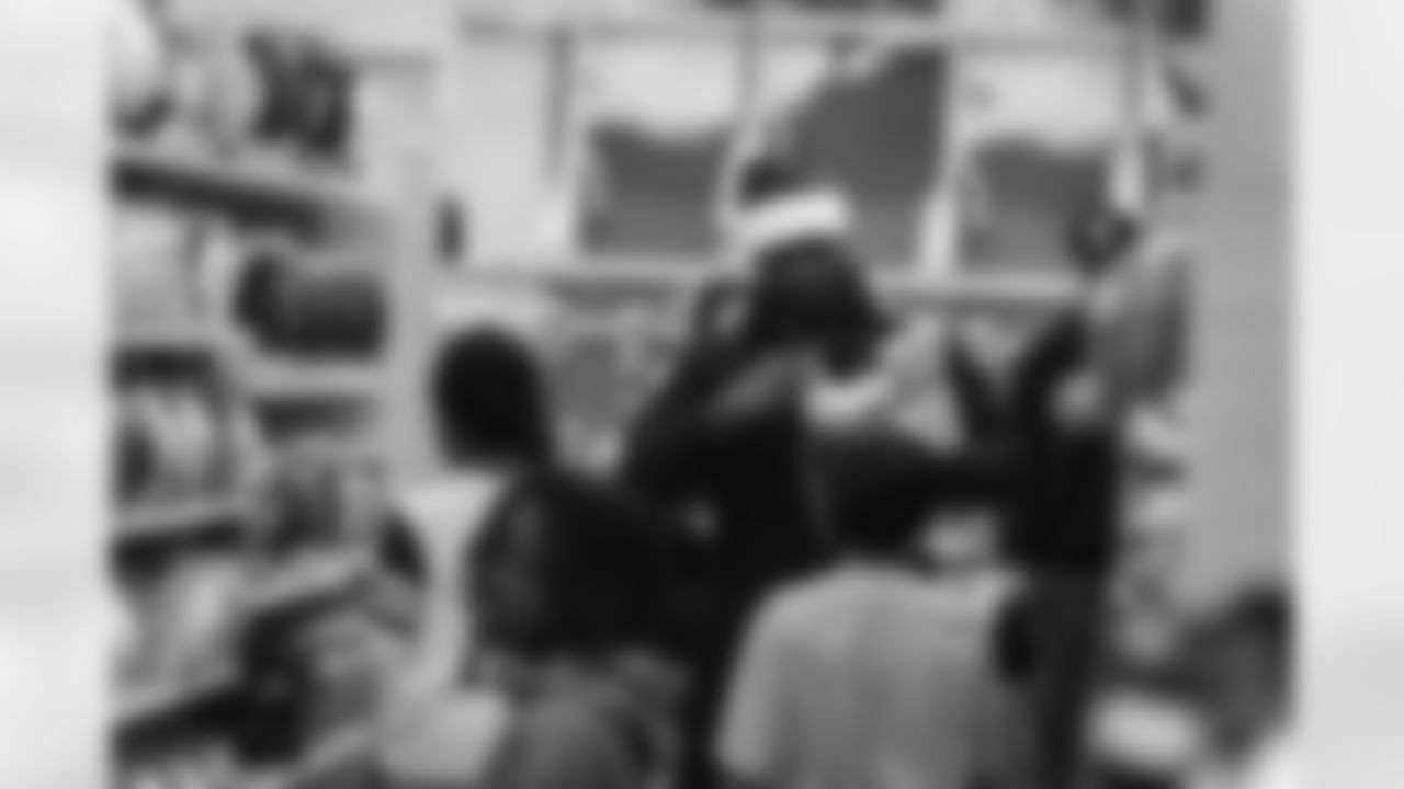 RESTON, VA – DEC 09: Images of Deebo Samuels and Jeremy Reaves shopping with 25 local elementary schools at Target in Reston, VA on DECEMBER 09, 2025 (Photo by Taylor Sims for Washington Commanders)