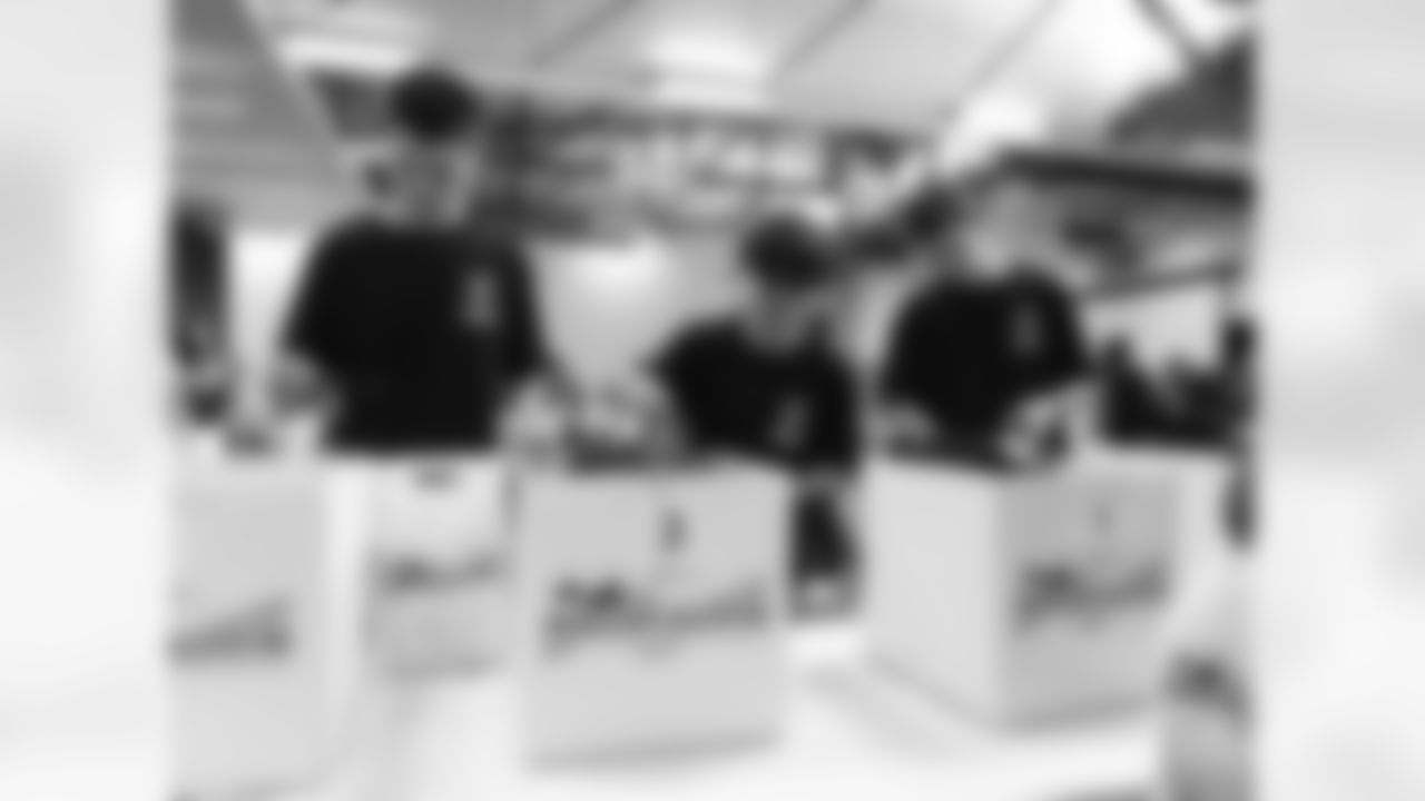 Operation Gratitude6302