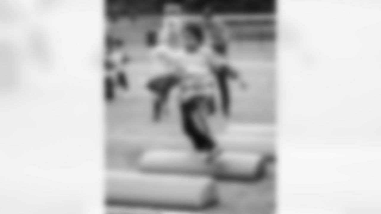 Military Youth Football Clinic - Bethesda with Major Tuddy and Washington Legend Josh Morgan