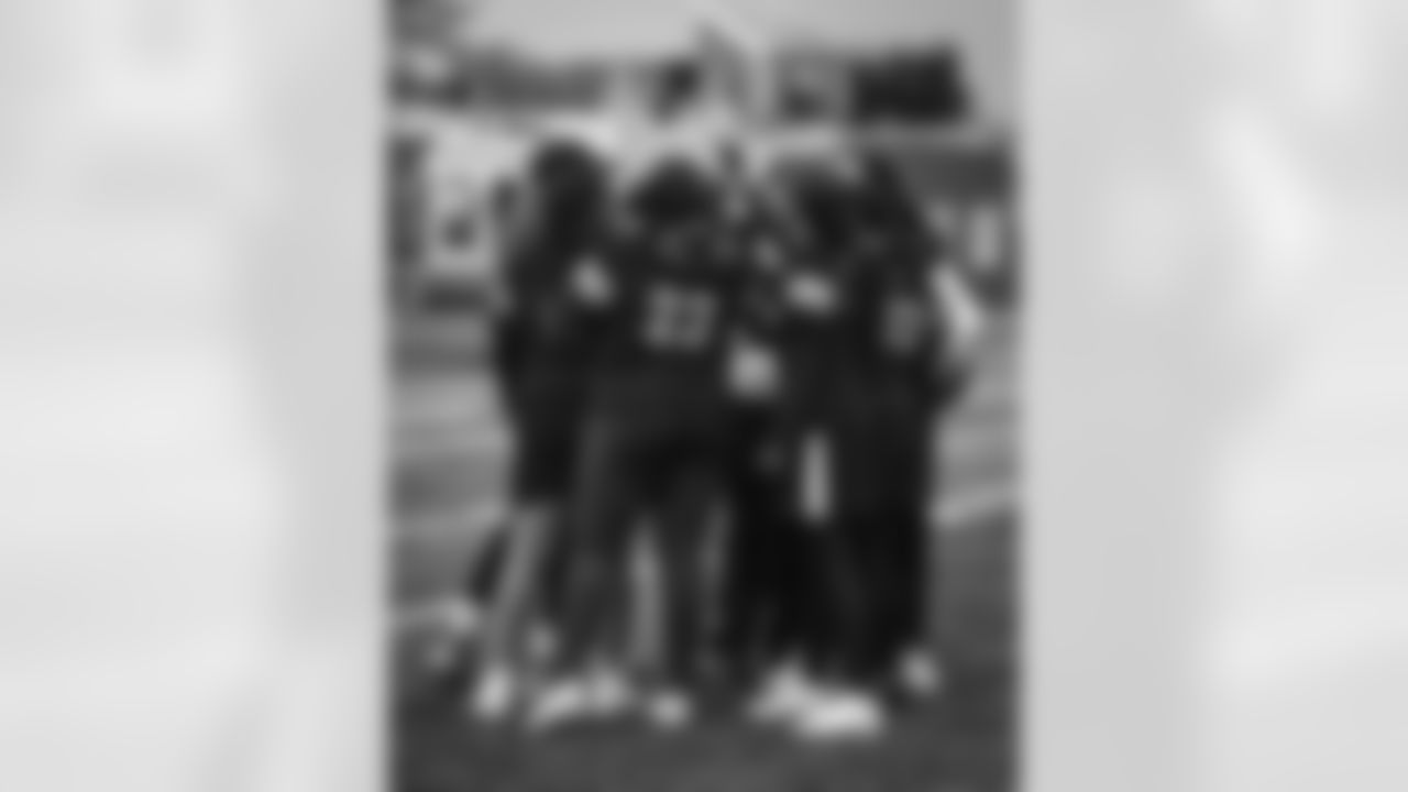 Girls Flag Media Day497