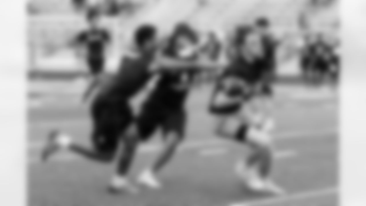 Nike 11-On_Commanders-108