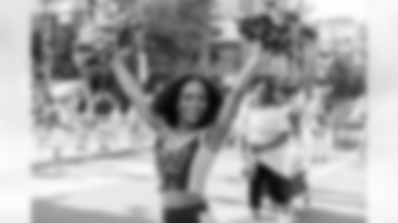 Pride Parade7035