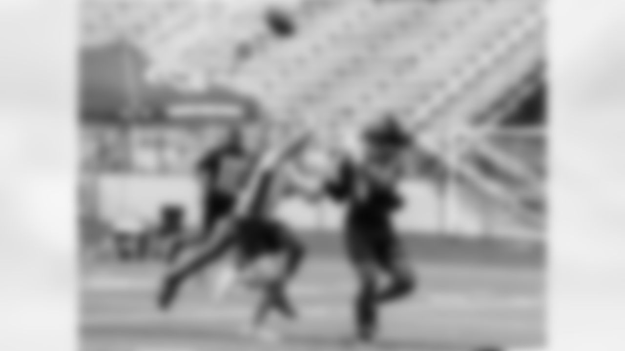 Nike 11-On_Commanders-128