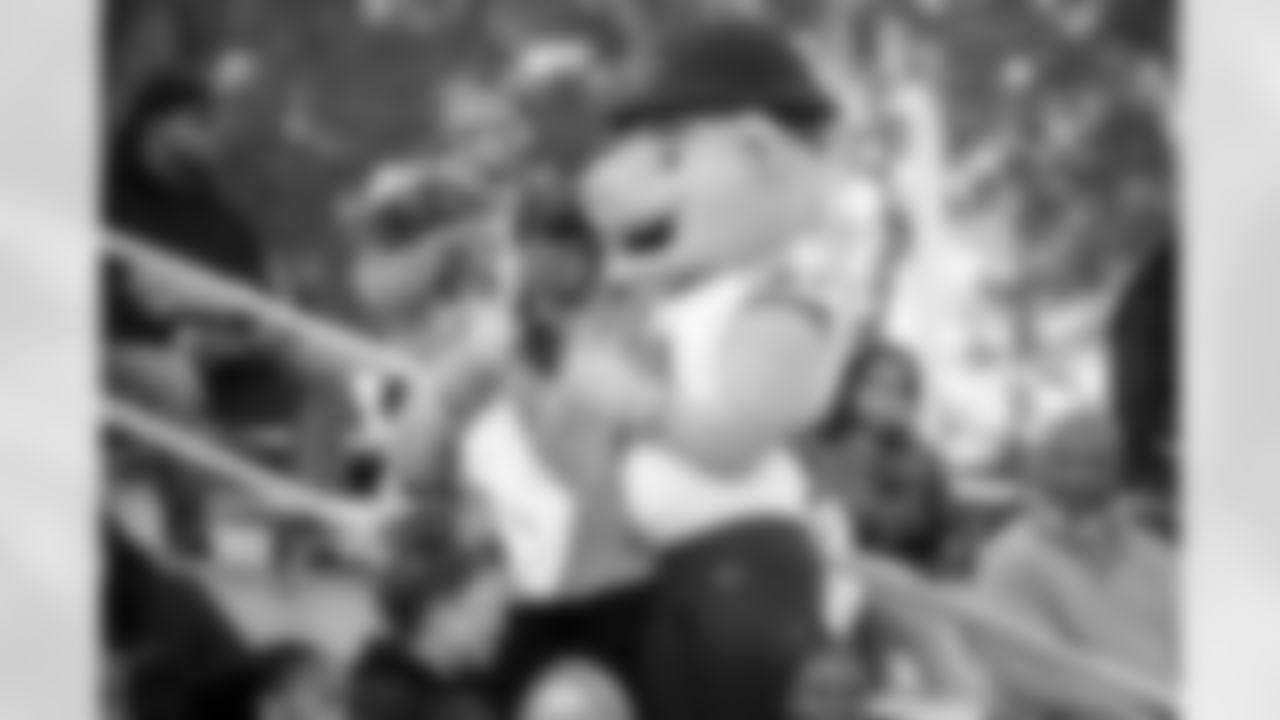 Friday Night Feature featuring Friendship Collegiate @ KIPP College Prep on October 30th 2025 (Alyssa Piazza/ Washington Commanders)